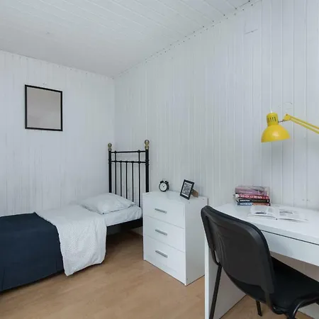 Homestay Redlowski Klif